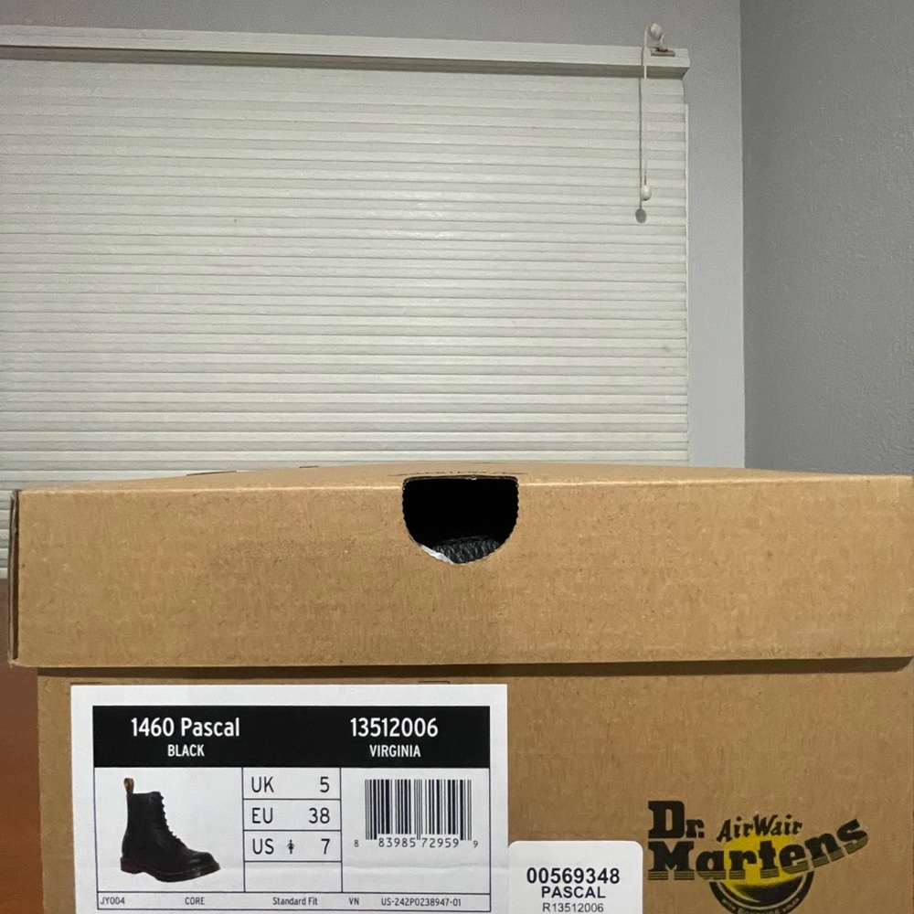 Dr. Martens
